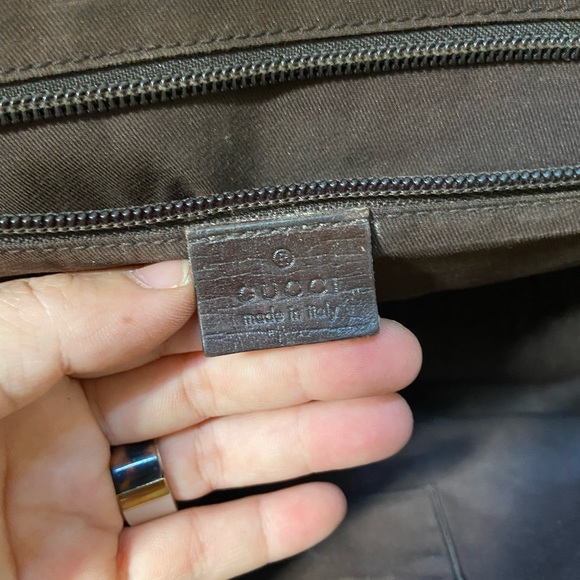 Gucci Messenger Bag - Picture 8 of 17